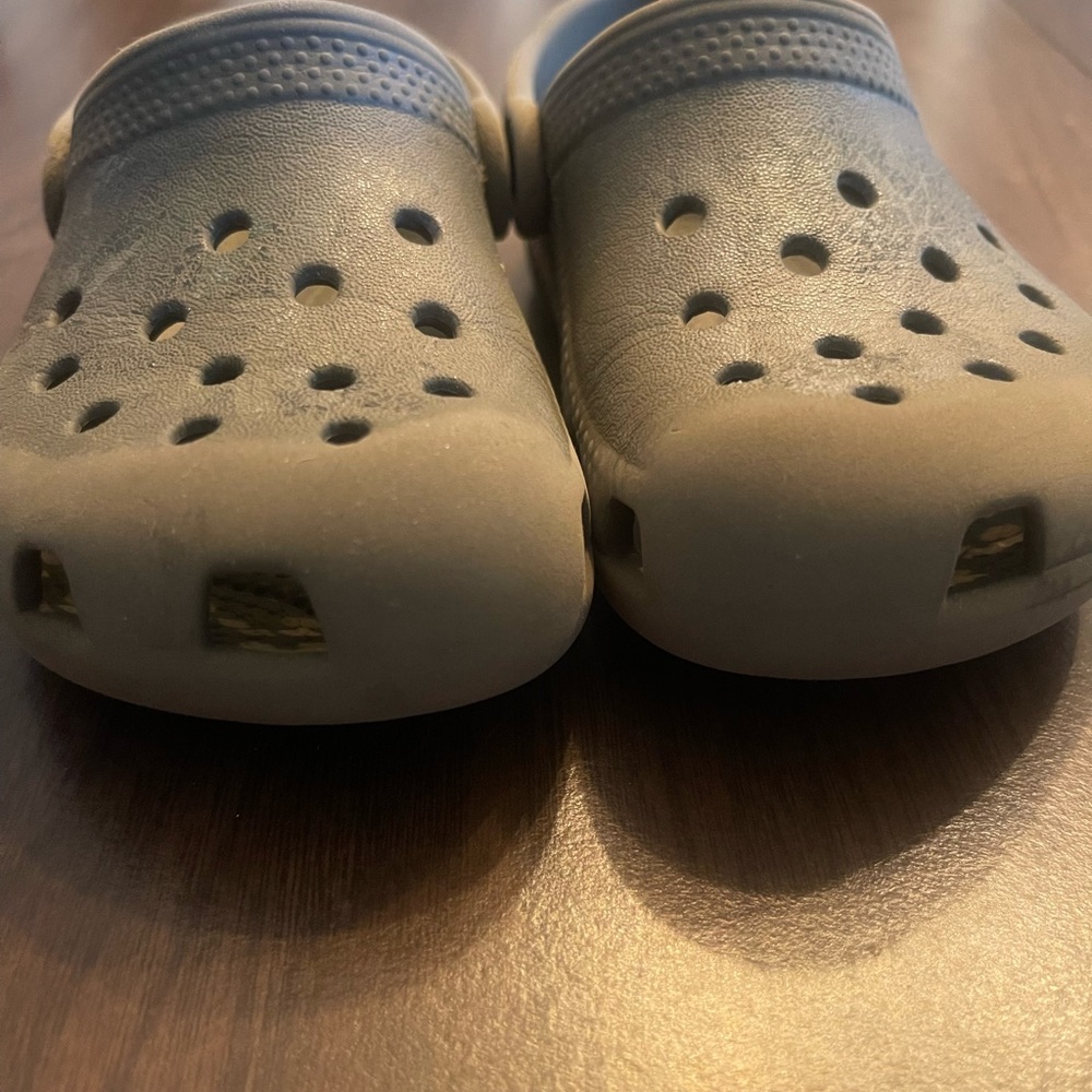 Toddler crocs - Picture 3 of 6